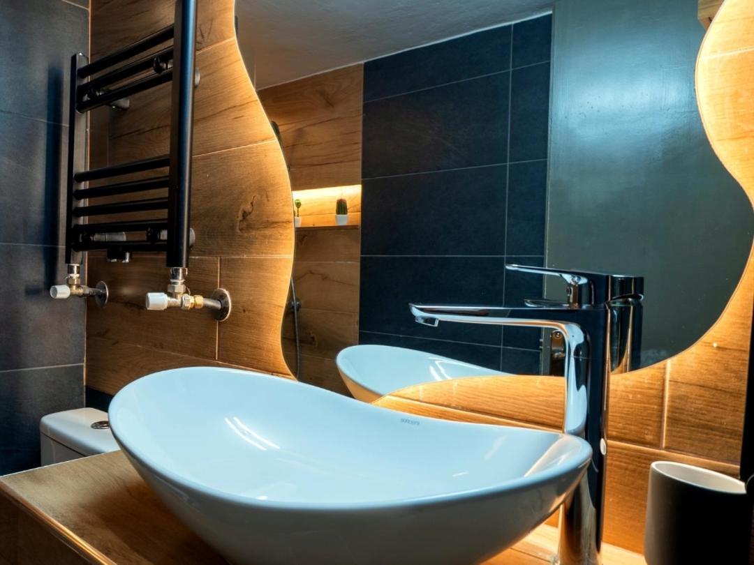 Sky View Suite Serres Exterior foto